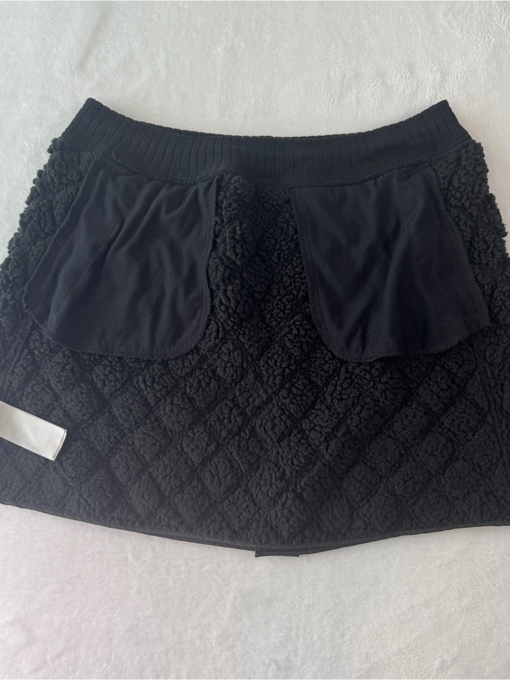 prAna Diva Quilted Fleece Lined Skirt Black Women's Large - Picture 7 of 10